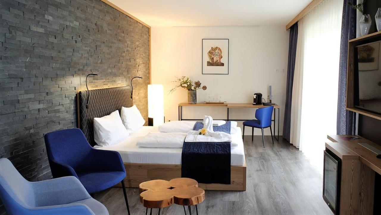 Art & Galerie Hotel Lenz Plauer See Fuenfseen Ngoại thất bức ảnh