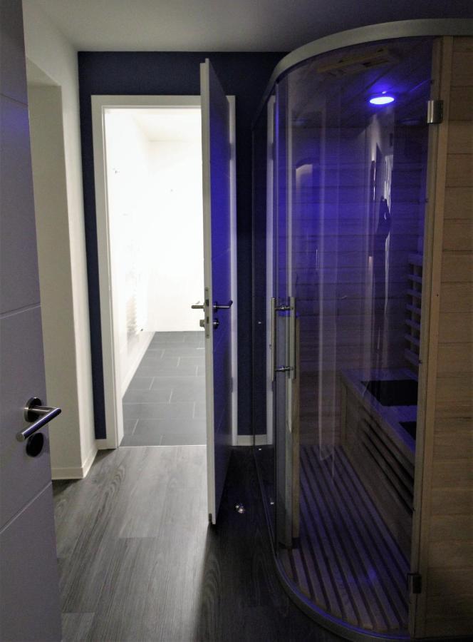 Art & Galerie Hotel Lenz Plauer See Fuenfseen Ngoại thất bức ảnh